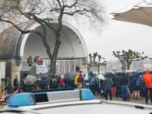 Fridays For Future in Konstanz am 15.03.19. Nahaufnahme der Konzertmuschel im Stadtgarten.